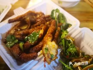 Da Yan Handmade Dumplings (Guoqing Xincun 2 District Store)