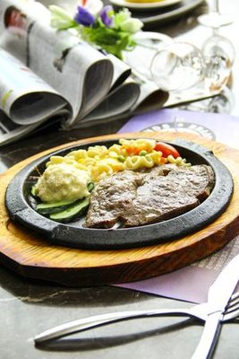 Takubu Life Café (Laodong Road Store)