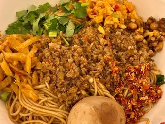 Liu Panpan 24h Freshly Stir-fried Handmade Noodles (Yumin Branch)