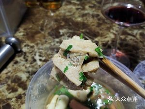 Old YiYang Spicy Hot Pot (Hene·Fengdanshesi Store)