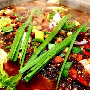 Chongqing Grilled Fish Stone Pot Fish (Sifangping Branch)