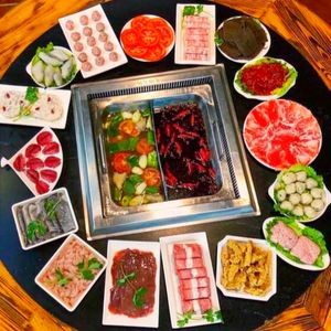 Zhiweiju Chongqing Hot Pot (Sifangping Branch)