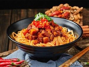 Juepin Zhai Salted Delicacies Shop (Lugǔ Xiaoxiang Village Store)