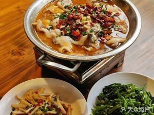 Jin Xiang Lou (Xin Cai Road Store)