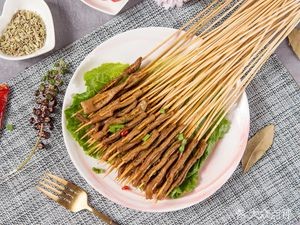 Xinjiang Ancient Red Willow Grilled Meat Skewers (Lugu Town Branch)
