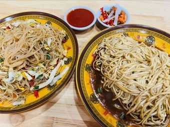 Sha County Snacks (Yaotang Village Comprehensive Building Store)