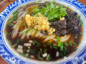 Lei Yimengzi Family Restaurant (Jijing Residential Area Branch)