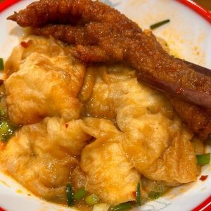 La Dang Dang Yi Yang Enclosed Hot Pot (High-Speed Rail Wuyue Store)