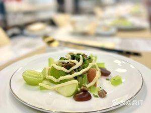 Yiran Vegetarian Food (Vanke Kingdom Huafu Phase 1 Branch)