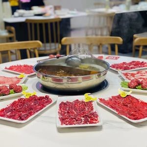 Yi Pin Chao Niu Fresh Beef Hotpot