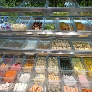 Zhang Xiao Zhang Bone Soup Spicy Hot Pot