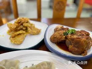 Jiaozi Renjia Northeastern Cuisine & Sauerkraut Bone Dumpling House