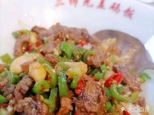 Elder Brother Special Pig Brain Rice Bowl (Daqiao Branch)