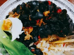 Xiang Liang · Steamed Pot Rice (Chun Hua Branch)