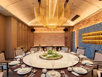 Rui Jun Ge Chinese Restaurant