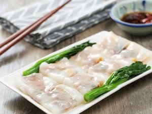 Guangdong Wu Ji Steamed Rice Rolls