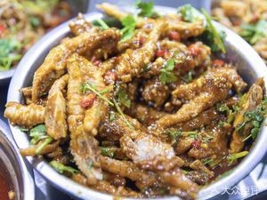 Old Northeast Signature Sauce Bone Dumpling House (Xintangchong Alley Branch)