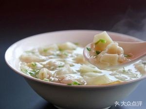 Northeast Dumpling House (Longfeng安置小区 Branch)