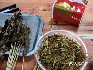 Binbin Night Snacks (Longfeng安置小区 Store)