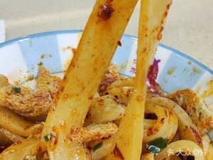 Hutuzhao Hunan-style Hot Pot (Changsha Huanghua International Airport Store)