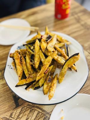 Xiao Qiu Weilai Stir-Fried Chicken (Hongfeng Community Branch)