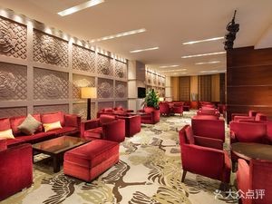 Hilton Garden Inn · Lobby Bar
