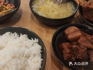 奉天三宝红烧肉·排骨米饭(文萃社区店)