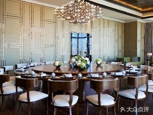 Junyue Hotel · Junhui 28 Cantonese Restaurant