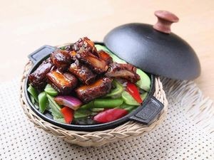 Shi Yue Tian Mei Shi Guang Chang (Shenyang Qing Nian Da Jie Wang Xiang Cheng Store)
