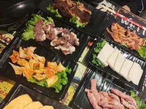 Lehe Charcoal Meat Grill (Yinxing Road Branch)