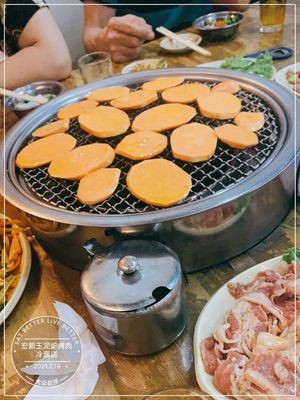 Hongxin Yu泥炉烤肉冷面店