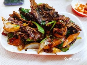 Liu's Jar Meat with Sour Cabbage (City Hall Square Branch)