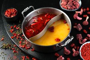 Hongju Fang Fresh Soup Hot Pot (Xiaobei Store)