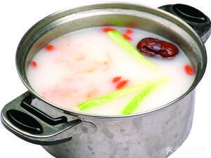 Yuqian Impression Rotating Small Hot Pot (Financial Center Branch)