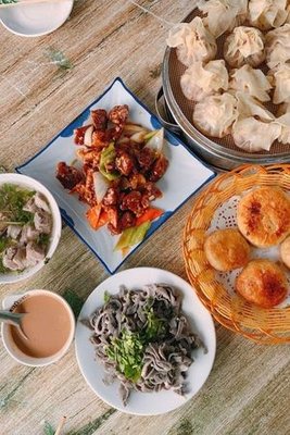Ma Jia Yi Bu Su Rou Gui Huo Xiao (Qingzhen Lu Dian)