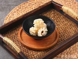 Liying Rice Balls · Sour and Spicy Vermicelli (Jixiang Branch)