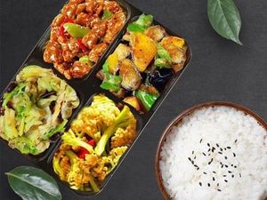 Family Self-Service Bento Fast Food Shop