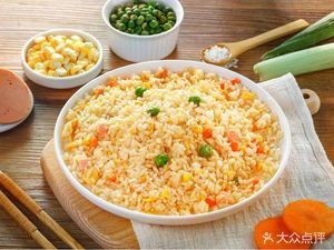 Yima Laoshu Small Seafood (Yuhong Plaza Branch)