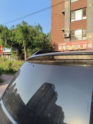 Old Man Song Spicy Hot Pot · Rice Noodles · Fried Skewers