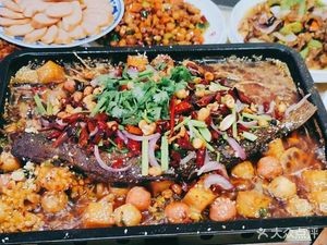 Golden Triangle Restaurant (Xingde Line Branch)