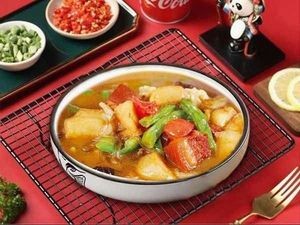 Hand-Pulled Noodle Bone House