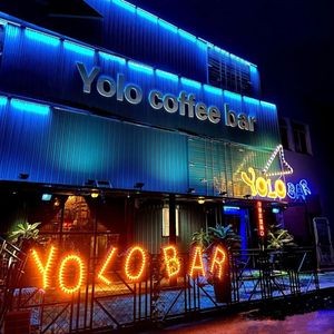YOLO COFFEE·BAR·Coffee·Western Food·Bar