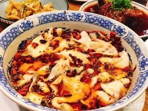 Little Sichuan Flavor House (Qingzhong Street Store)