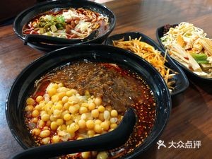 Grandma Chongqing Beef Noodles (Beifei New District Branch)