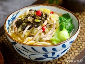 Shengyuan Noodles with Beef Soup (Hongwei Community Store)
