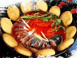 Dingxin Revolution Iron Pot Fish Stew (Engineering College Branch)