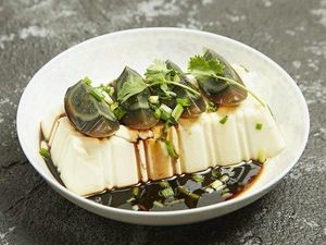 Four Seasons Hand-Pulled Noodles (Central University Town Store)