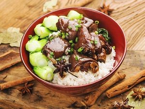 Longjiang Pig Trotter Rice (Jian Da Branch)