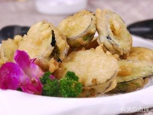 Rong He Snack Hub (Junyuan Xiao Shi Cheng Jiusong Garden Branch)