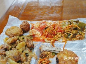 Xia Jie Boxed Meals (Bai Ta Garden Store)